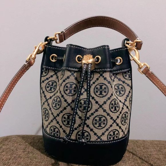 TB woman bag Hand pillow bag bucket one shoulder crossbody bag main image 2